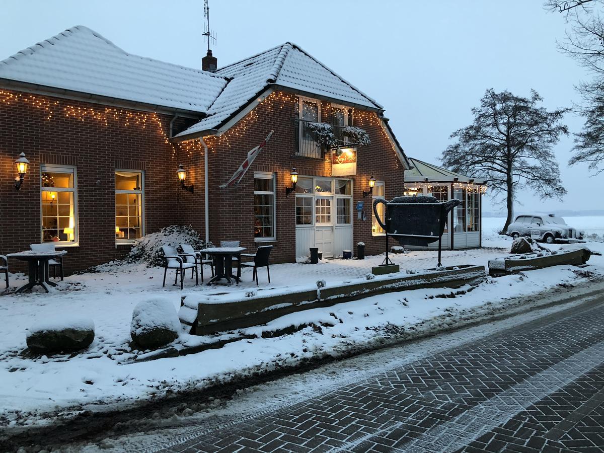 Lucy'S Inn Eesergroen Eksteriør bilde
