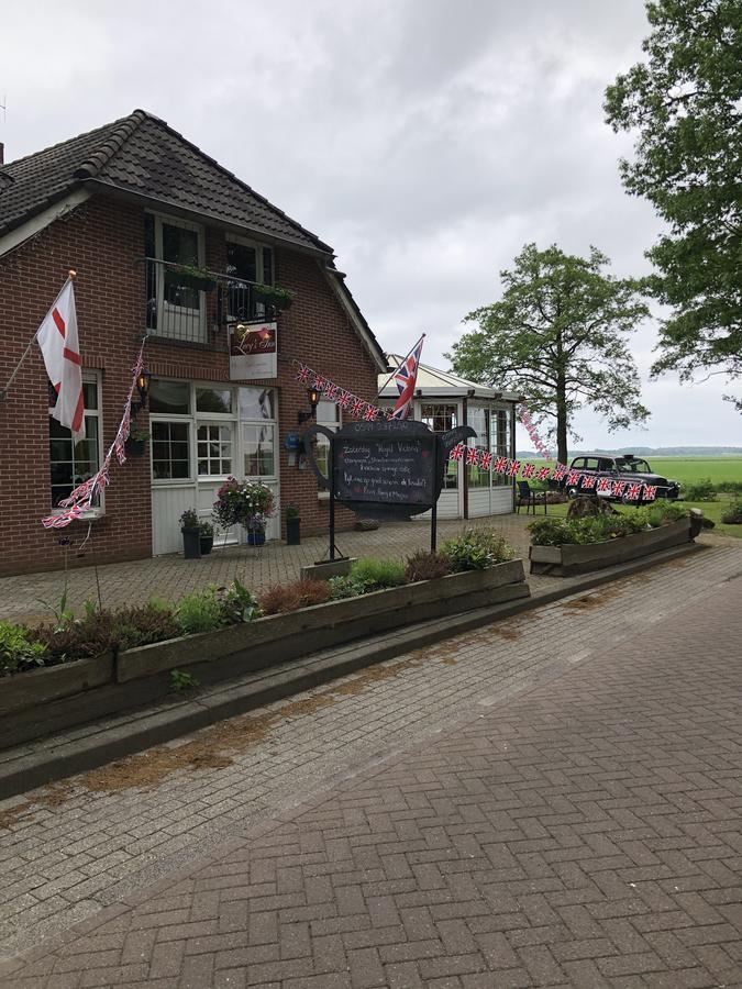 Lucy'S Inn Eesergroen Eksteriør bilde