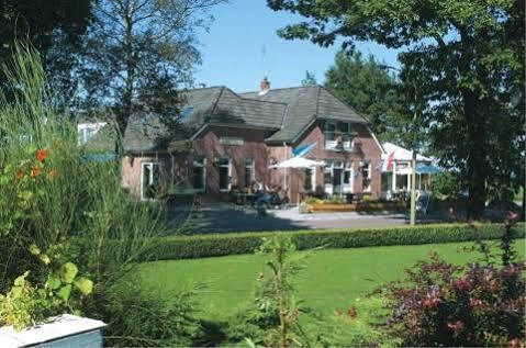 Lucy'S Inn Eesergroen Eksteriør bilde